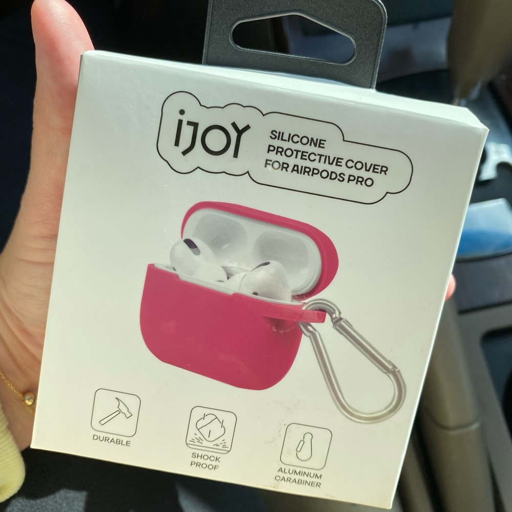 IJoy protective cover for AirPods Pro